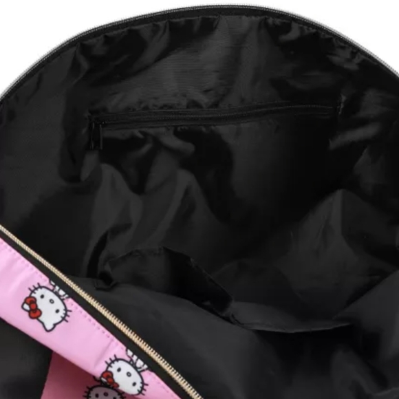NWT HELLO KITTY Sanrio Duffel Bag, Pink - Picture 7 of 10